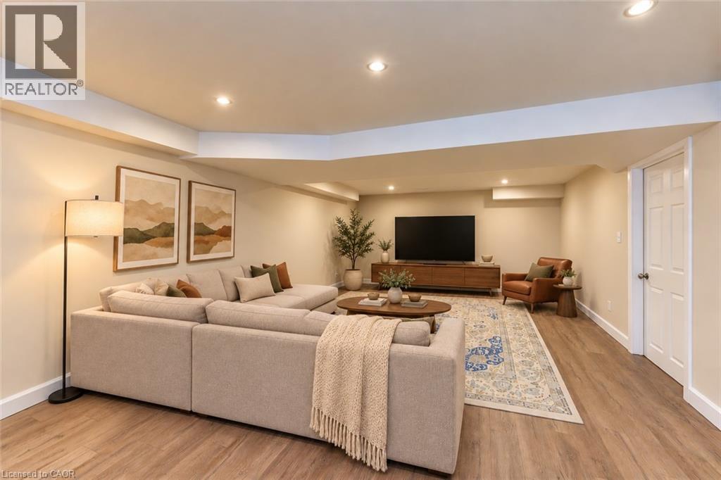 541 Brittania Crescent, Kitchener, Ontario  N2R 1Y9 - Photo 38 - 40867638