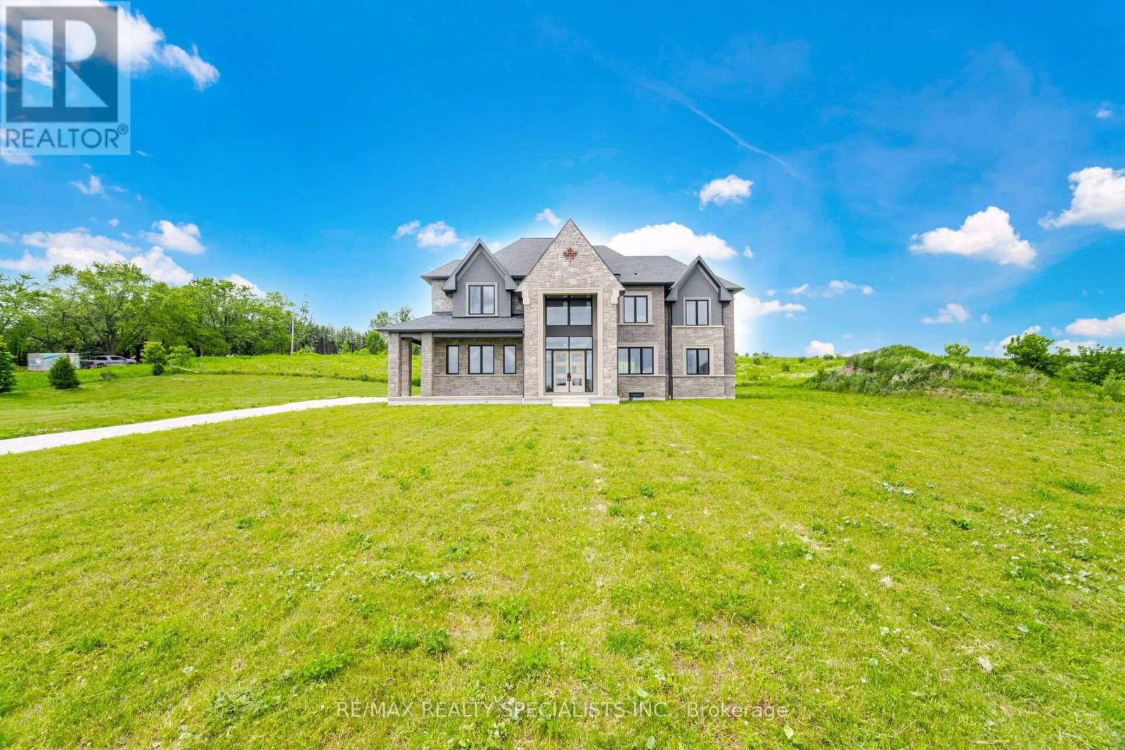 12 FERRARA DRIVE, Caledon, Ontario