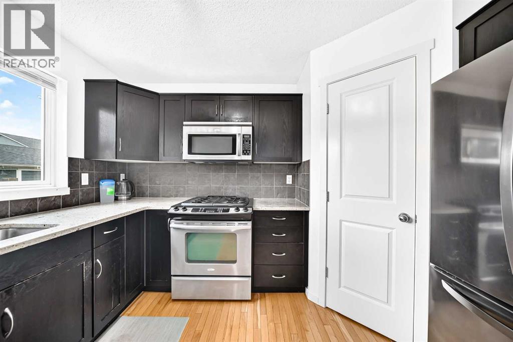 139 89 Street SW, Calgary, Alberta  T3H 0M4 - Photo 12 - A2350411