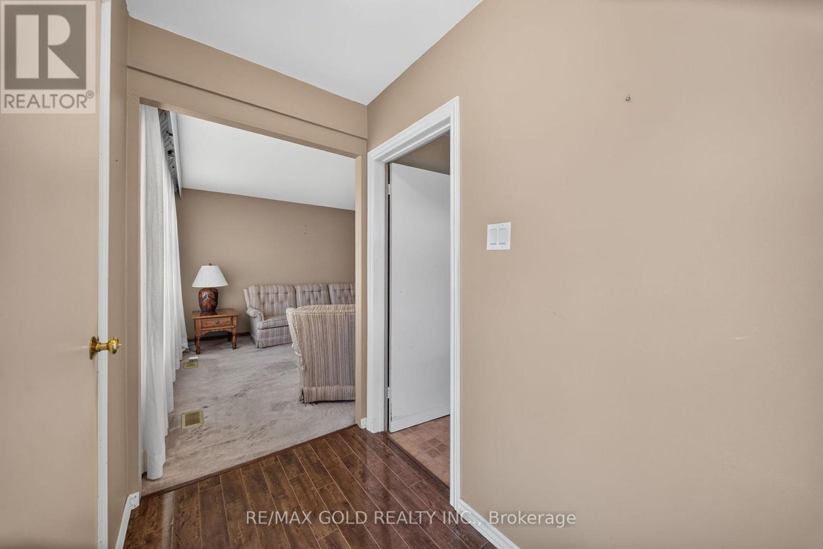 27 Alderbury Crescent, Brampton, Ontario  L6T 1P5 - Photo 9 - W13871772