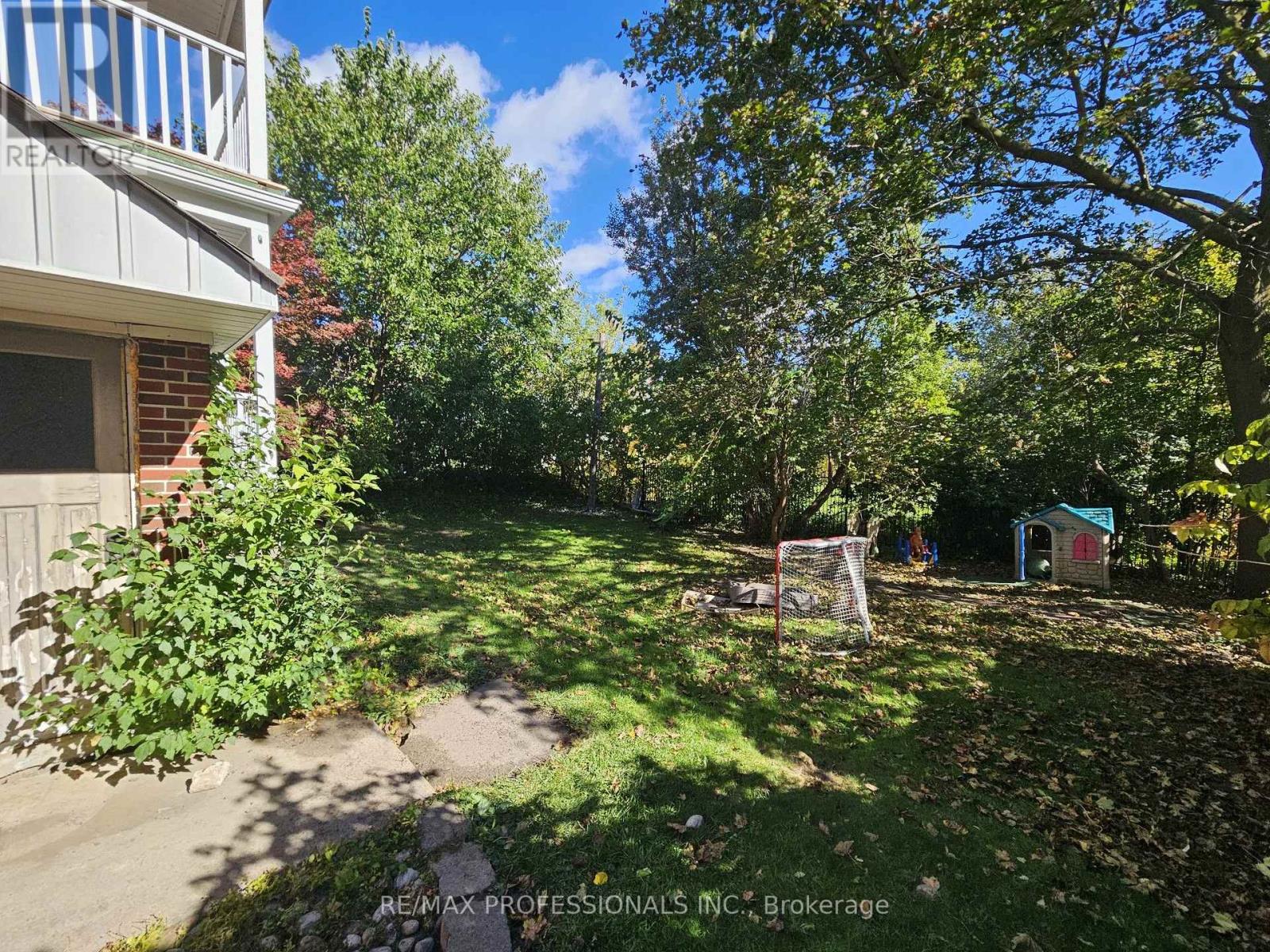 A-Upper - 119 Erb Street E, Waterloo, Ontario  N2J 1M1 - Photo 18 - X13872946