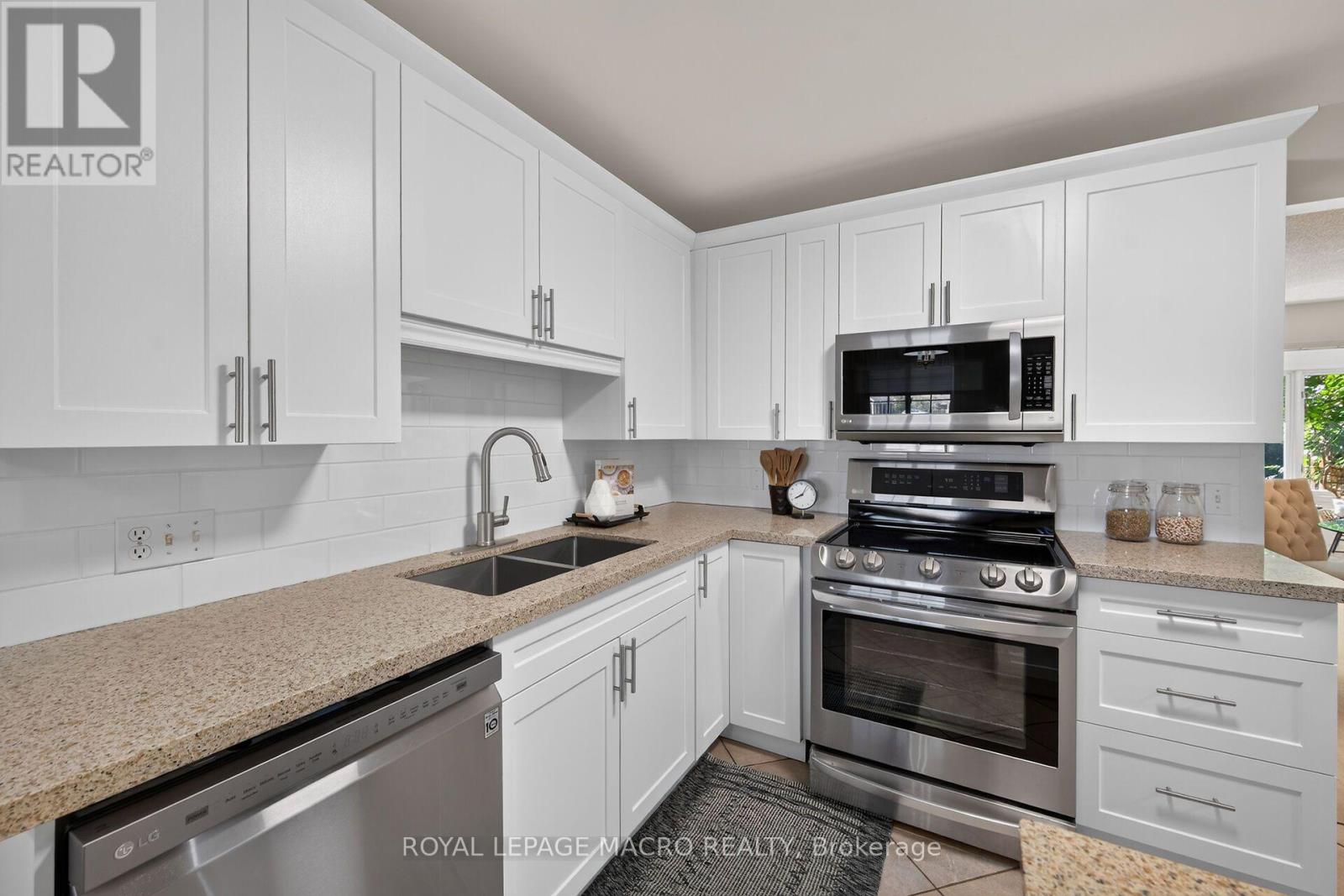 4 - 4108 Loganberry Court, Lincoln, Ontario  L0R 2C0 - Photo 10 - X13872994