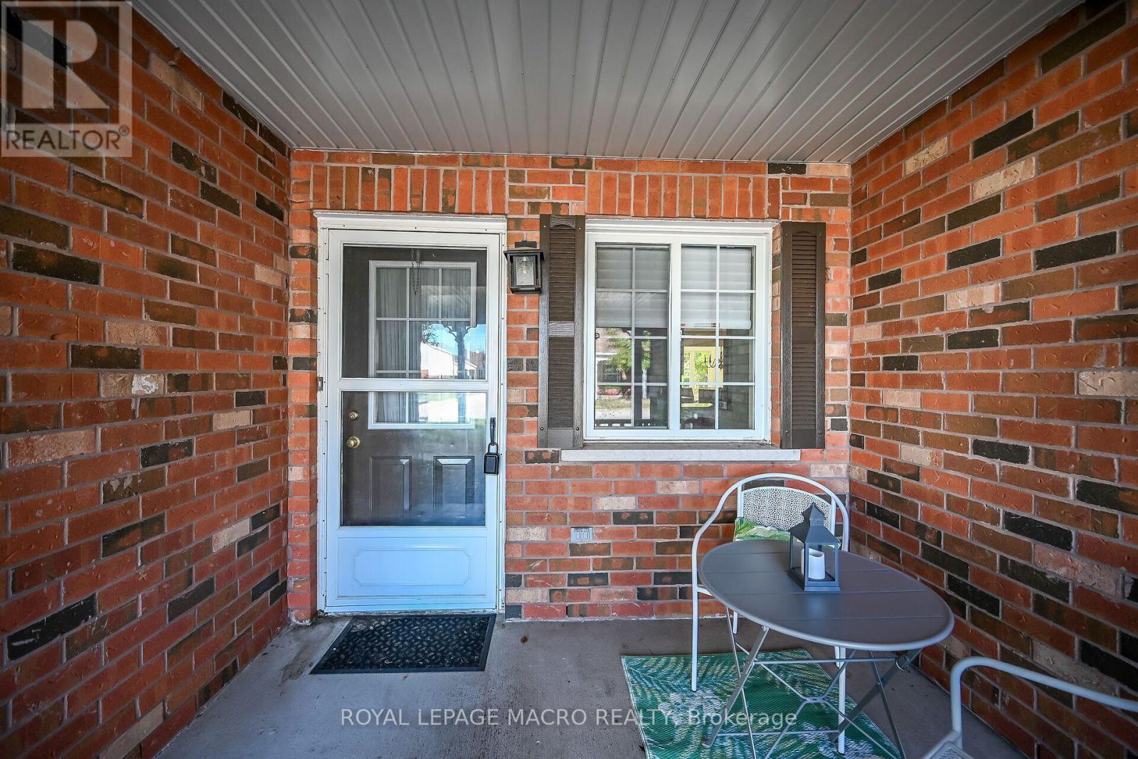 4 - 4108 Loganberry Court, Lincoln, Ontario  L0R 2C0 - Photo 4 - X13872994