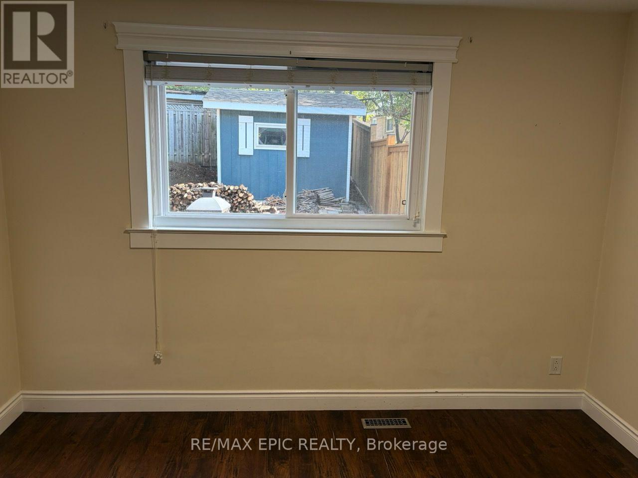 3389 Kelowna Court, Mississauga, Ontario L5C 2E5 - Photo 17 - W13782072