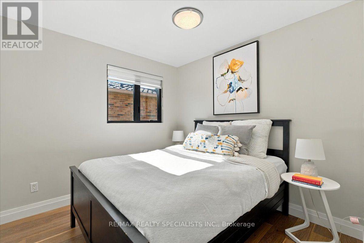 1131 Highgate Place, Mississauga, Ontario  L4W 3H3 - Photo 26 - W13872558