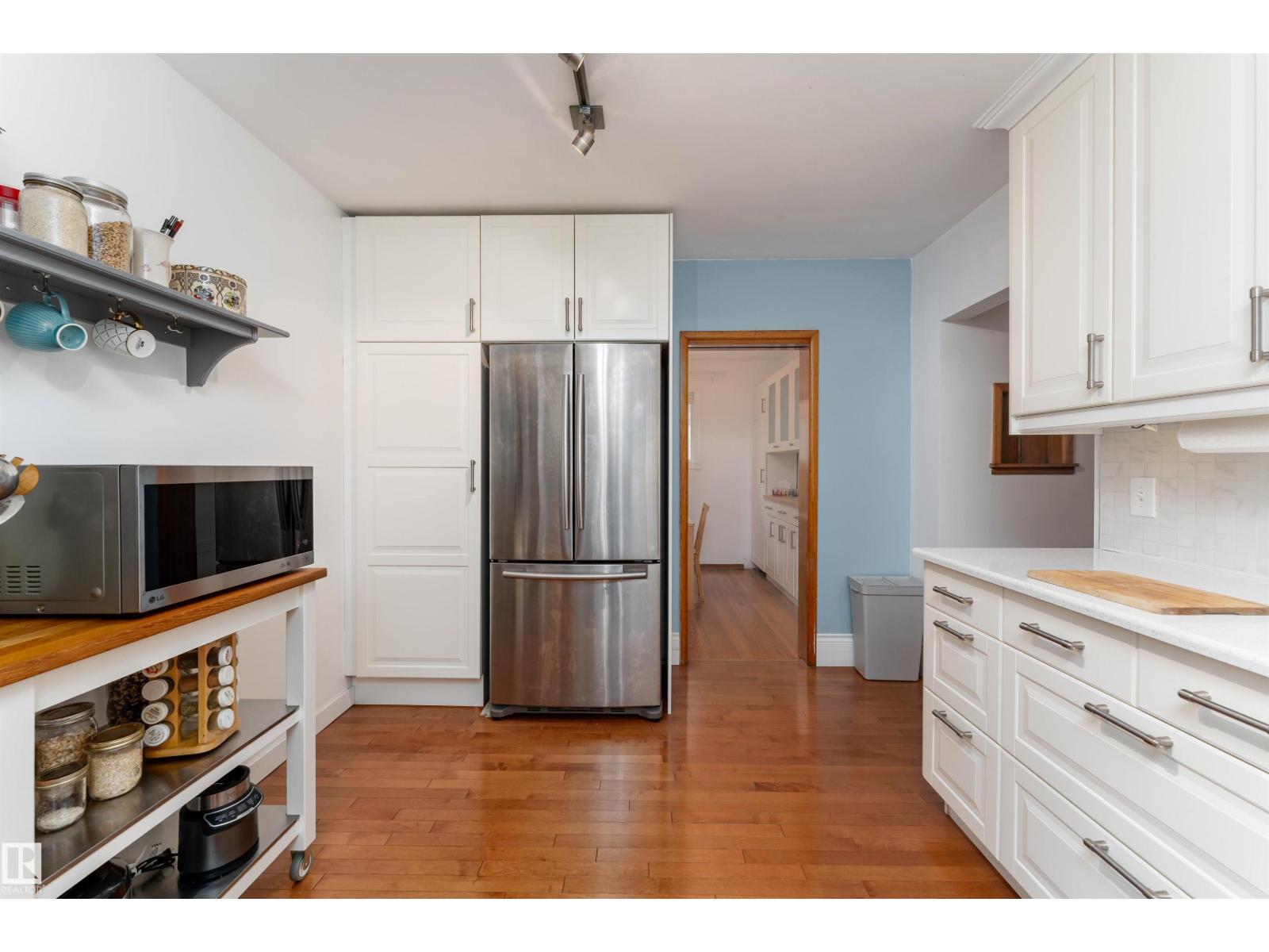10320 76 St Nw Nw, Edmonton, Alberta  T6A 3A7 - Photo 12 - E4512013