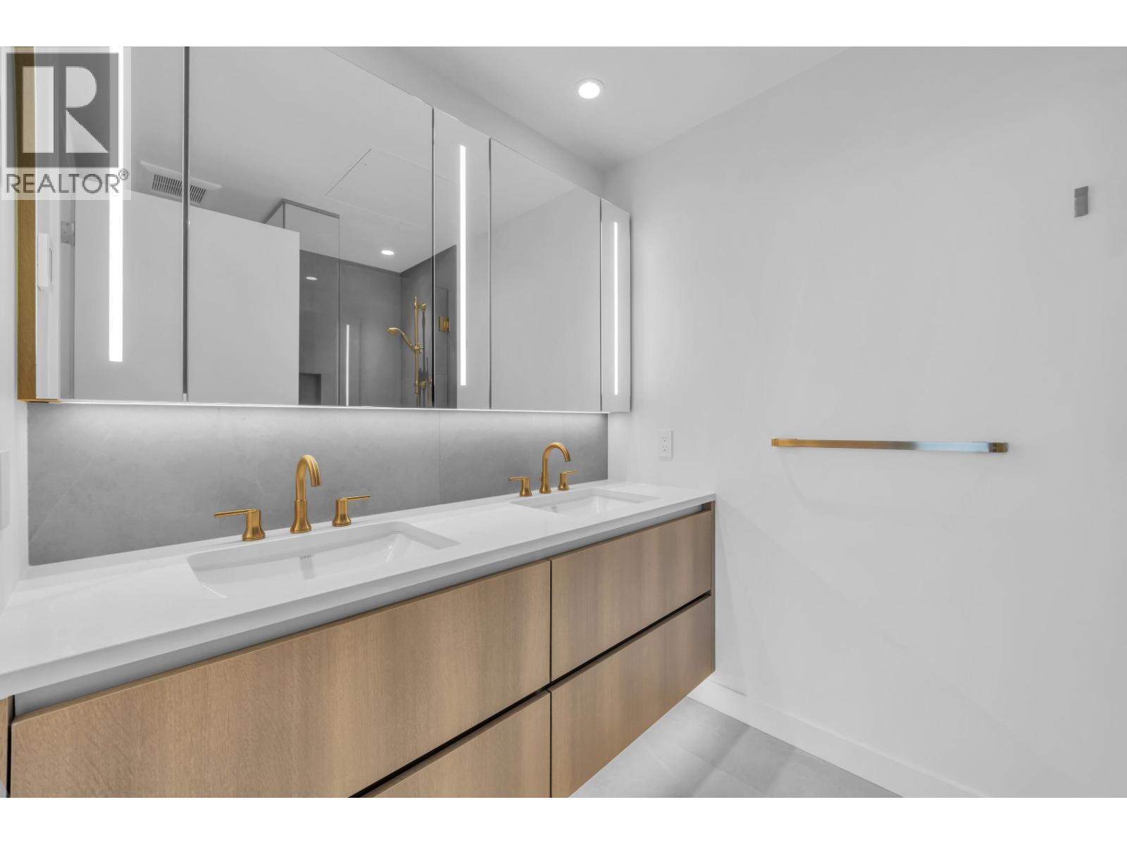 1608 720 Farrow Street, Coquitlam, British Columbia  V3J 0P3 - Photo 12 - R3173298