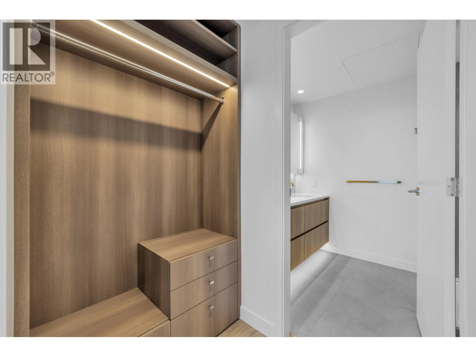 1608 720 Farrow Street, Coquitlam, British Columbia  V3J 0P3 - Photo 11 - R3173298