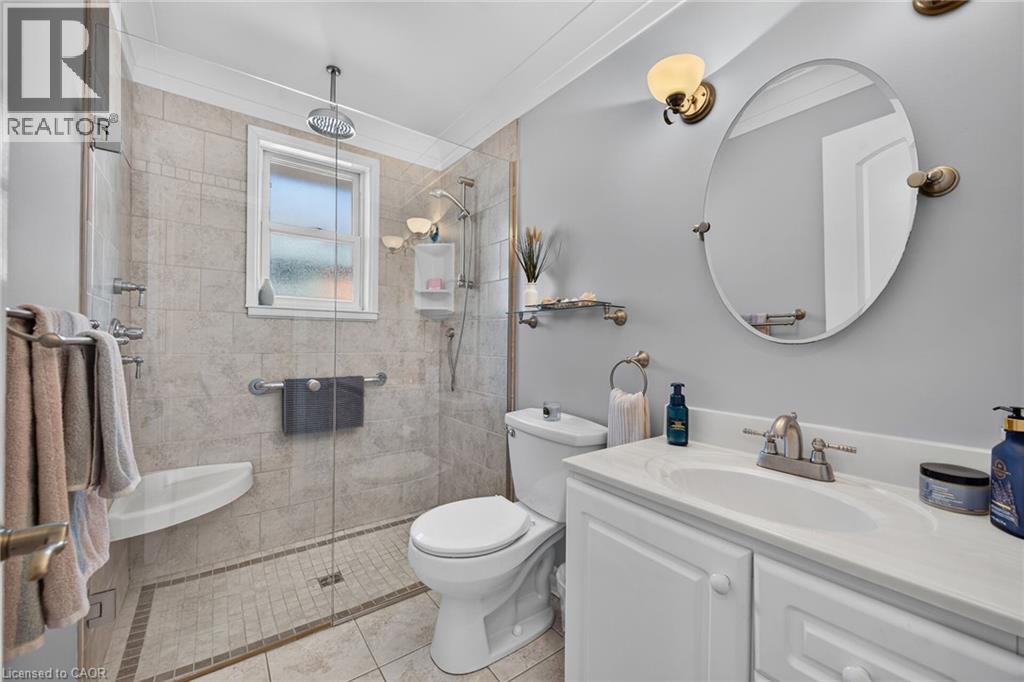 19 Welbourn Drive, Hamilton, Ontario  L9A 3N1 - Photo 16 - 40869762