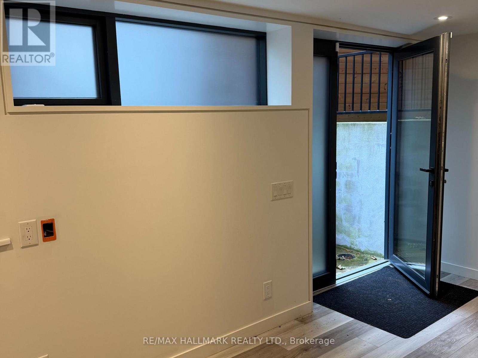 33 Hillsdale Avenue W, Toronto, Ontario  M5P 1E9 - Photo 15 - C13872654