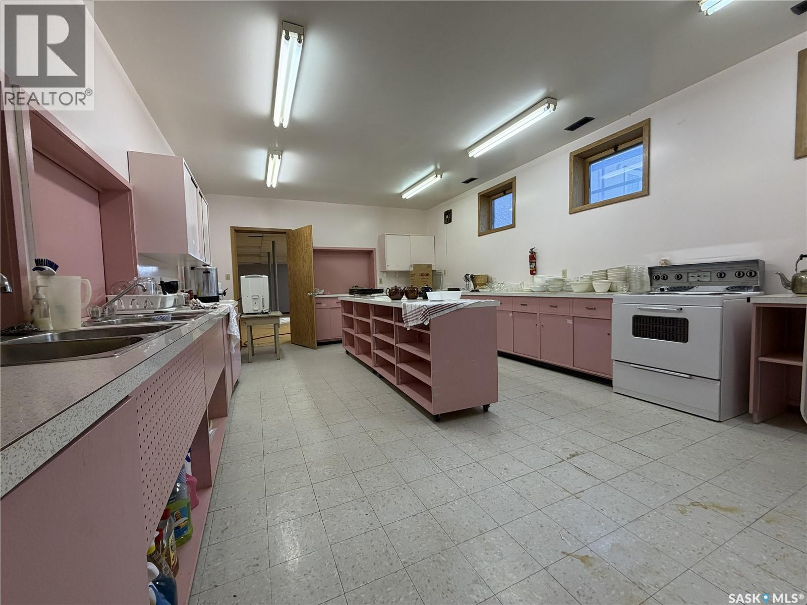 200 Mcrorie Avenue, Avonlea, Saskatchewan  S0G 0C0 - Photo 19 - SK050589