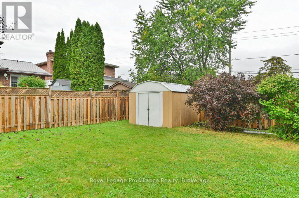 21 Forrester Court, Belleville, Ontario  K8P 5C4 - Photo 38 - X13873244