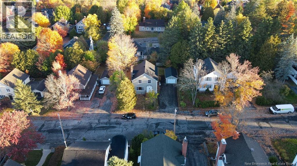 25 Park Street Edmundston New Brunswick Canada E3V1Y8 3