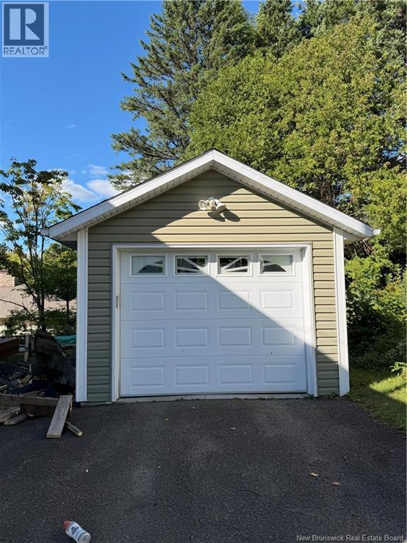 25 Park Street, Edmundston, New Brunswick  E3V 1Y8 - Photo 11 - NB148446