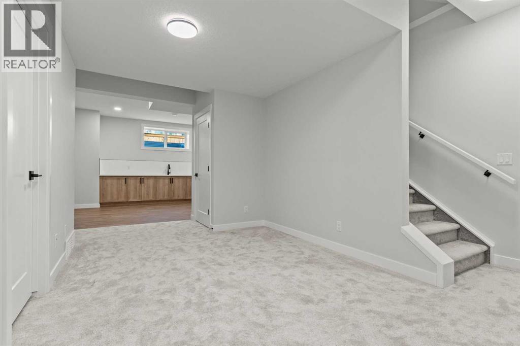 259 Kinniburgh Loop