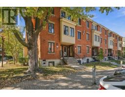 28 CRISPIN PRIVATE, Ottawa, Ontario