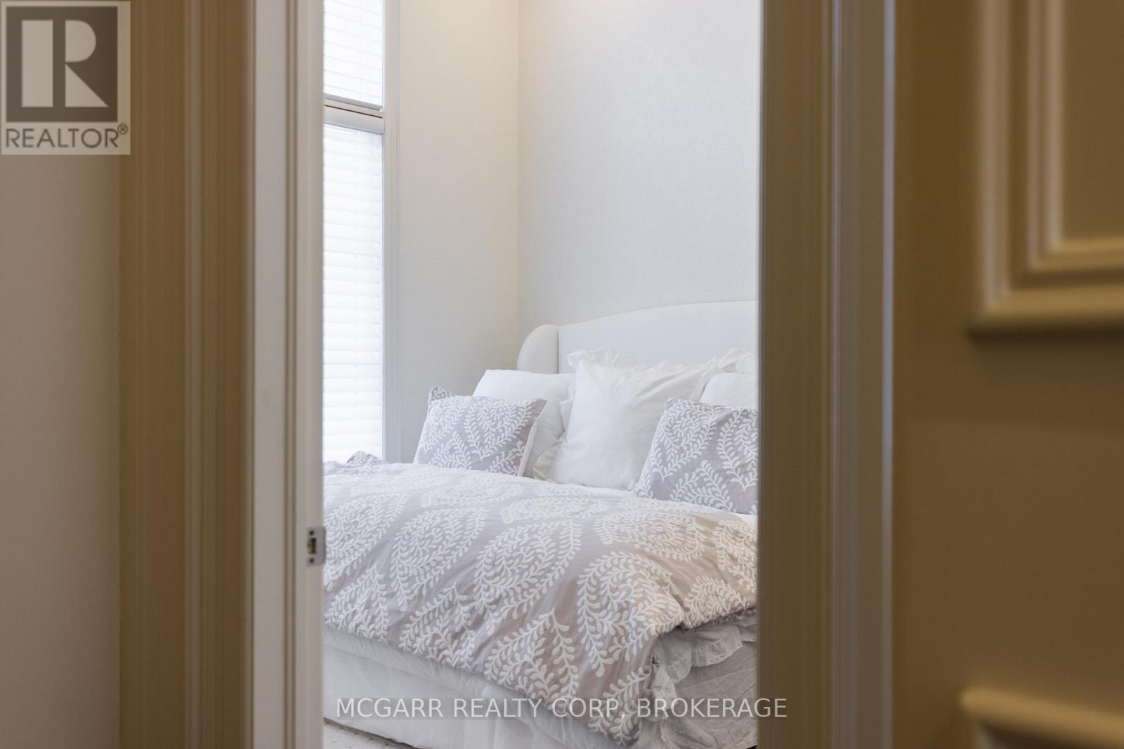 11 Arbourvale Common, St. Catharines (Glendale/glenridge), Ontario  L2T 4C5 - Photo 5 - X13873236