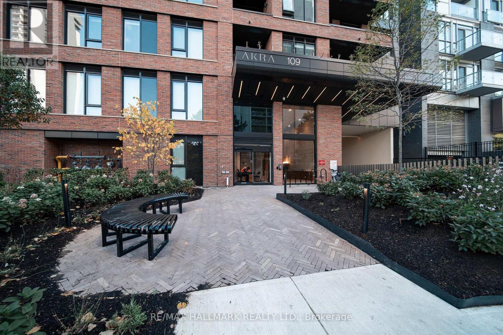 1109 - 109 Erskine Avenue, Toronto, Ontario  M4P 0G8 - Photo 4 - C13873110