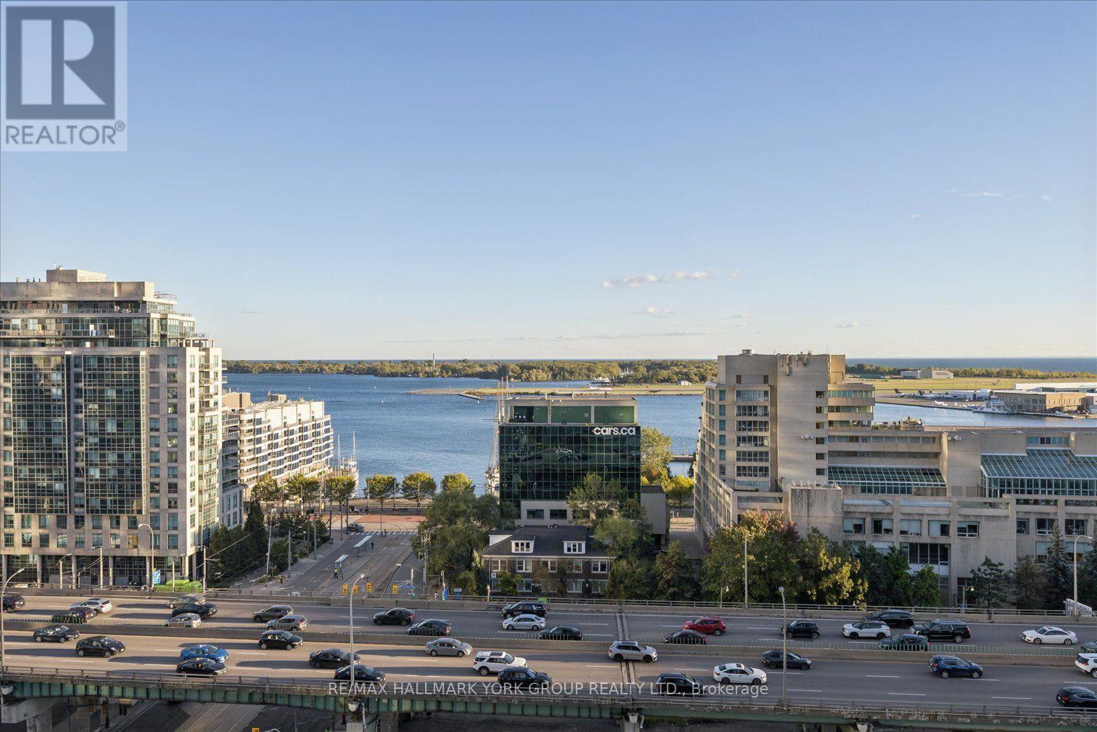 1612 - 11 Brunel Court, Toronto (Waterfront Communities), Ontario  M5V 3Y3 - Photo 2 - C13873276