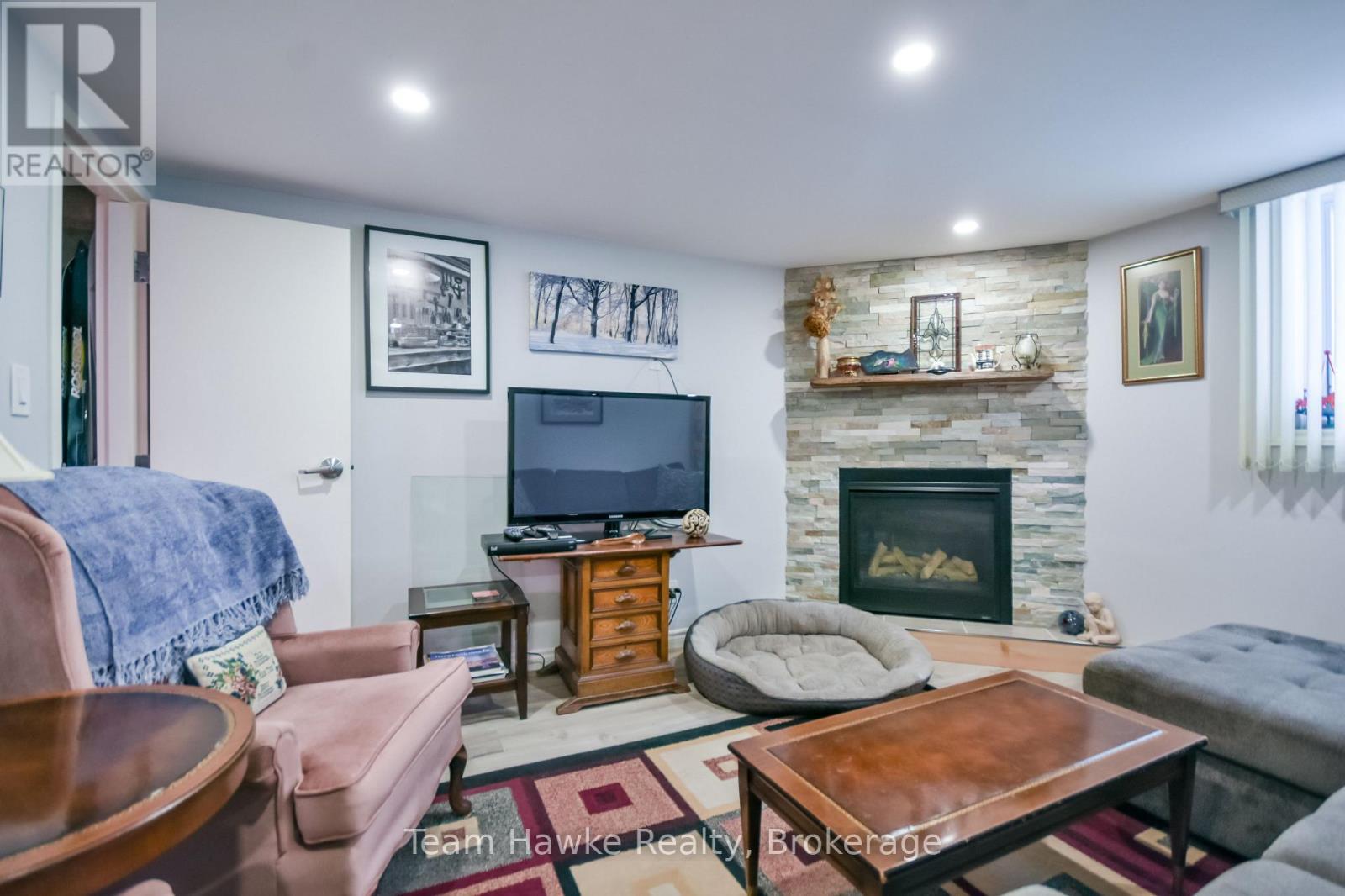 71 Edward Street, Penetanguishene, Ontario  L9M 1J8 - Photo 38 - S13873314