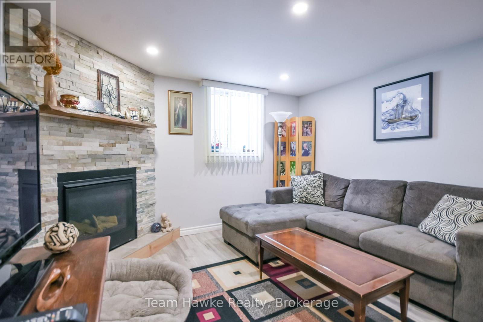 71 Edward Street, Penetanguishene, Ontario  L9M 1J8 - Photo 39 - S13873314