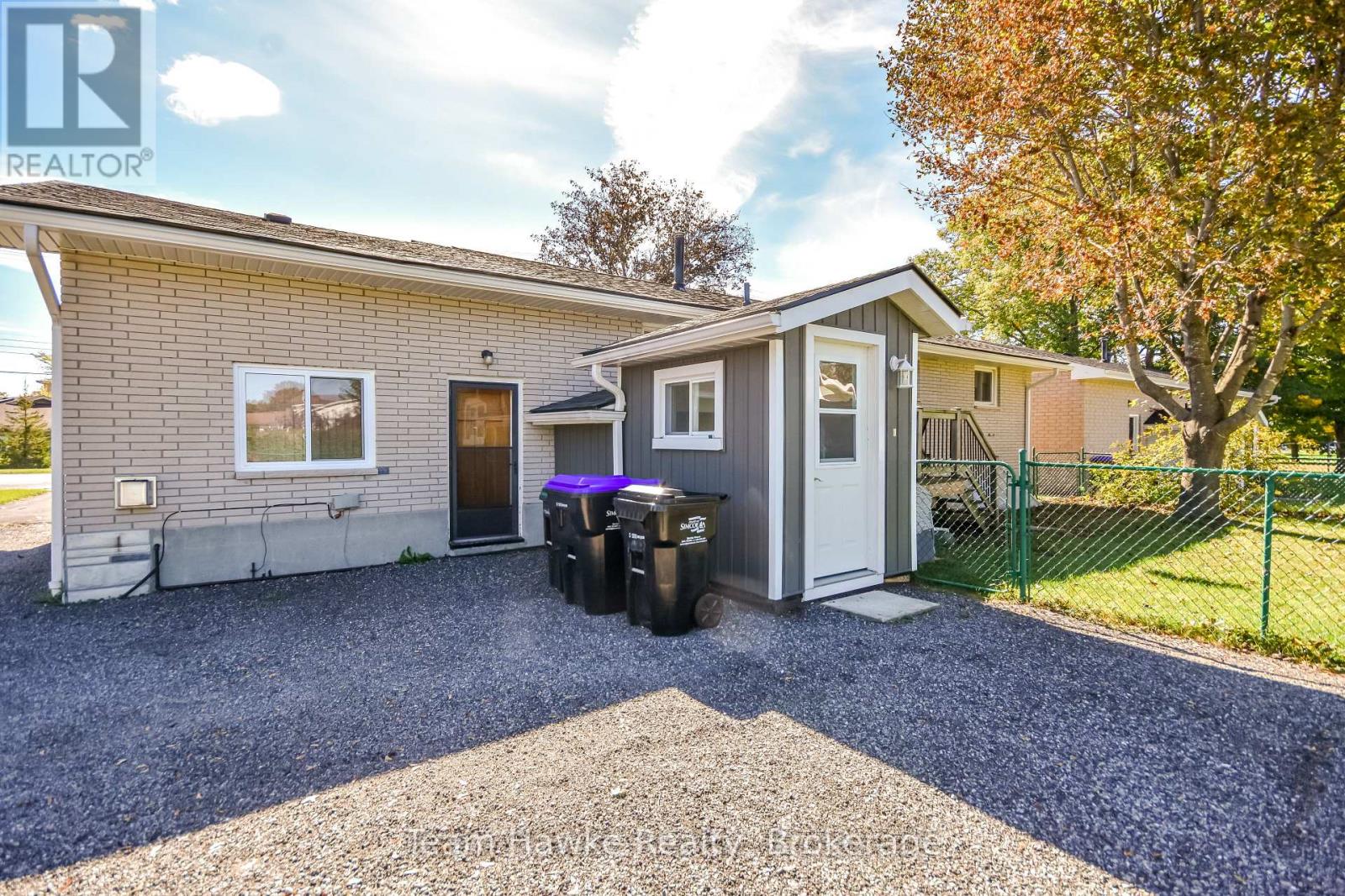 71 Edward Street, Penetanguishene, Ontario  L9M 1J8 - Photo 42 - S13873314