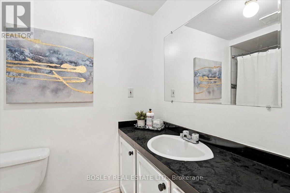 2259 Cottonwood Circle, Pickering, Ontario  L1X 2P9 - Photo 36 - E13873164
