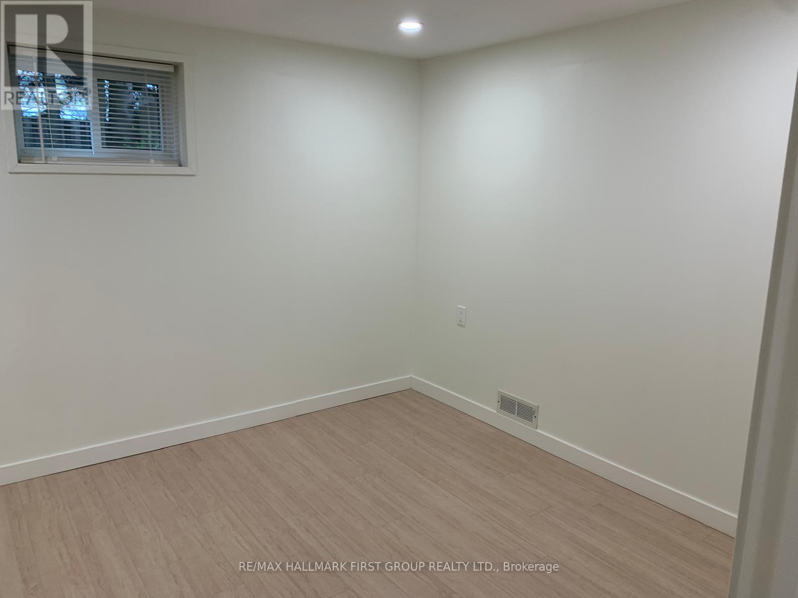 Lower - 731 Yeremi Street, Pickering, Ontario  L1W 2W8 - Photo 13 - E13873214