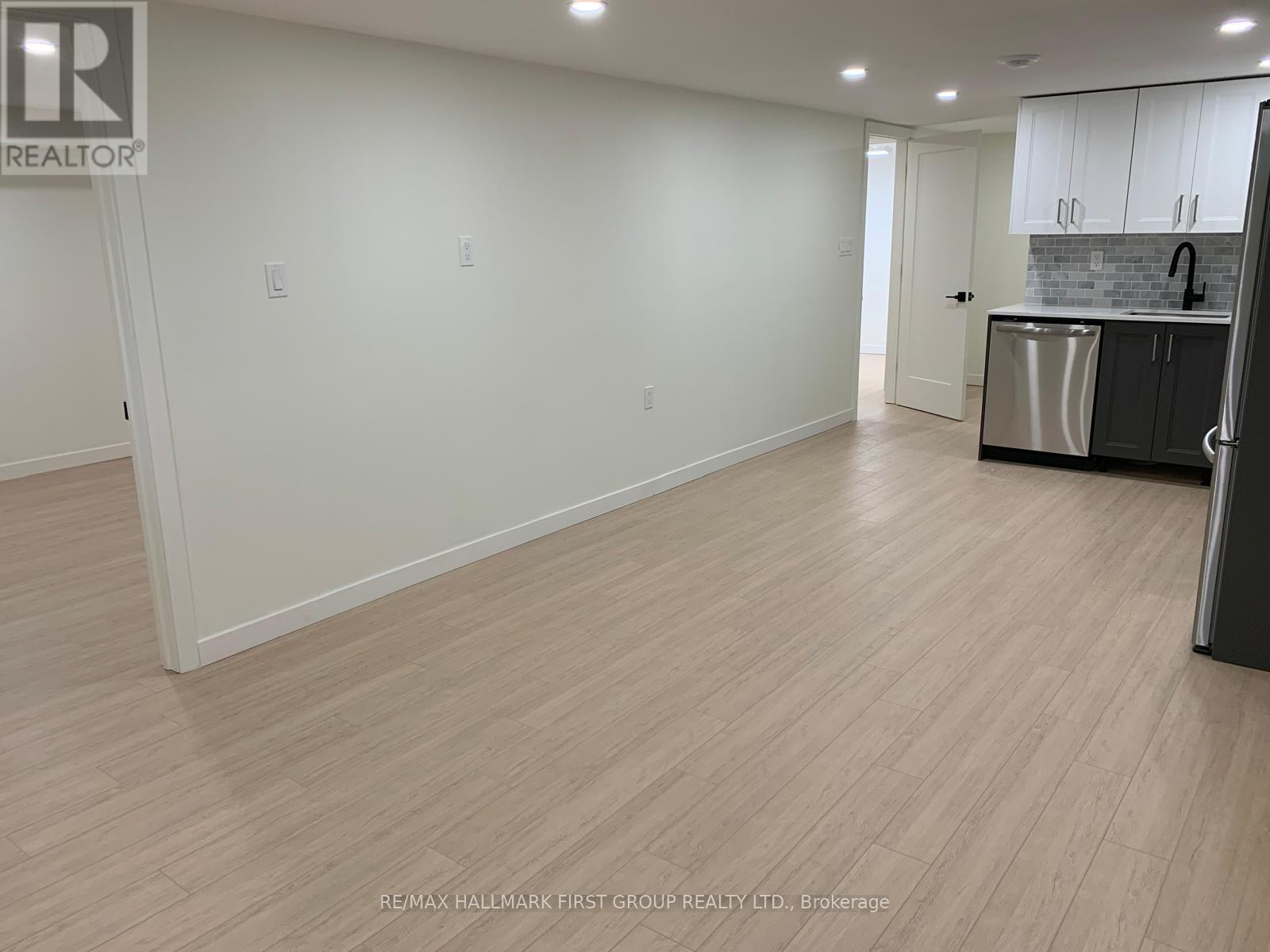Lower - 731 Yeremi Street, Pickering, Ontario  L1W 2W8 - Photo 8 - E13873214