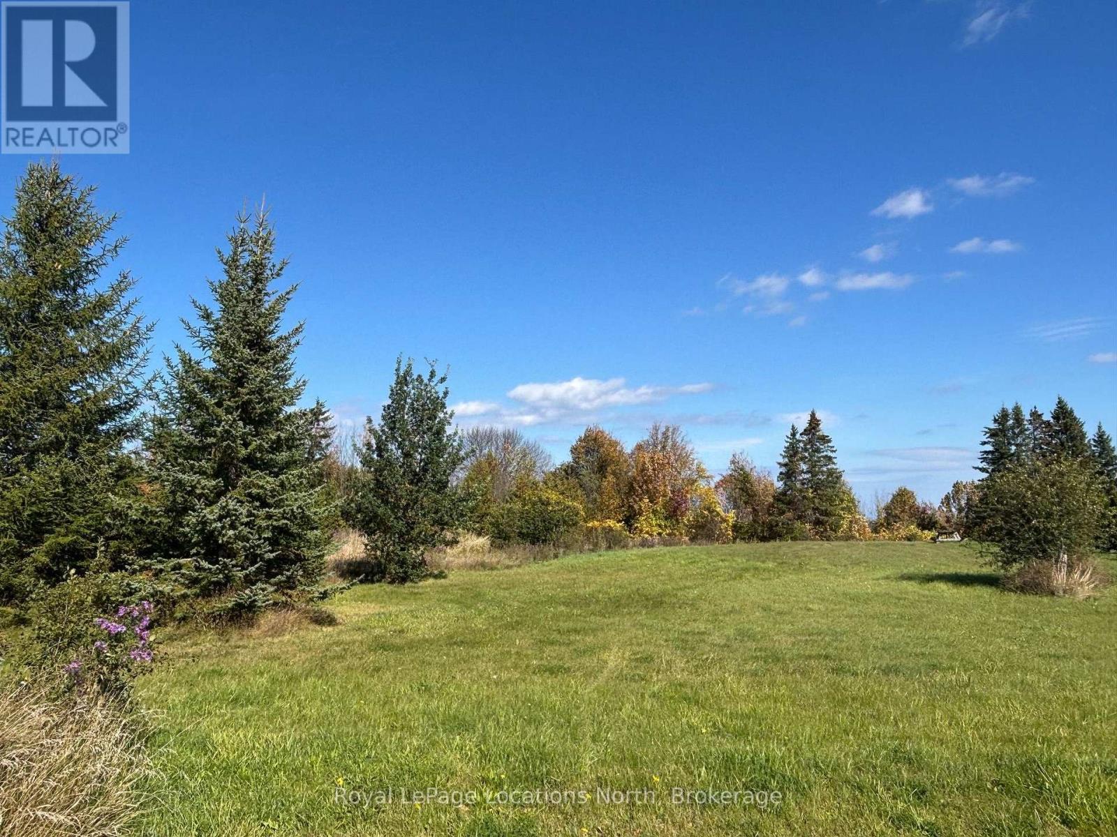 135 Scotia Drive, Meaford, Ontario N4L 0A7 - Photo 2 - X13873268