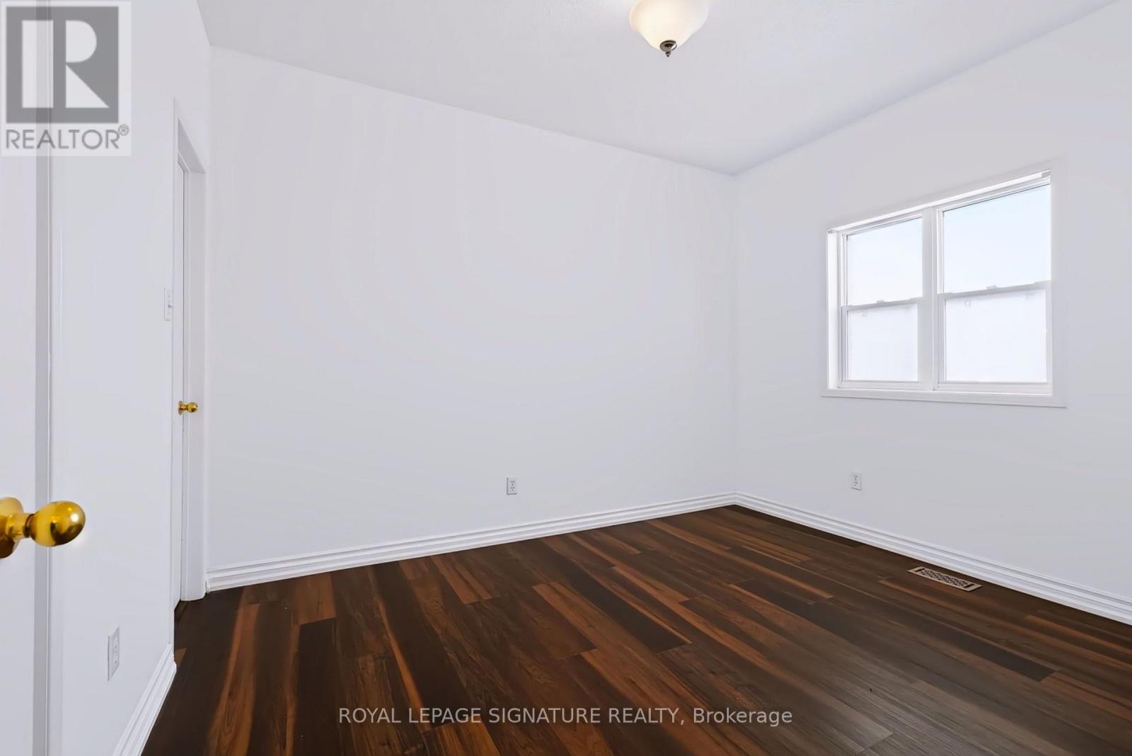 63 Woodroof Crescent, Aurora, Ontario  L4G 7H4 - Photo 23 - N13873224
