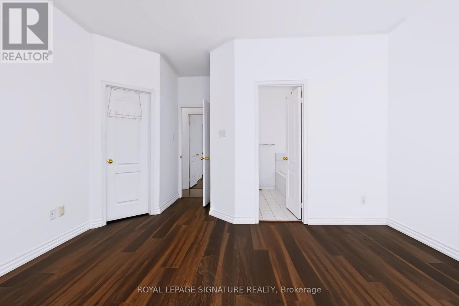 63 Woodroof Crescent, Aurora, Ontario  L4G 7H4 - Photo 26 - N13873224