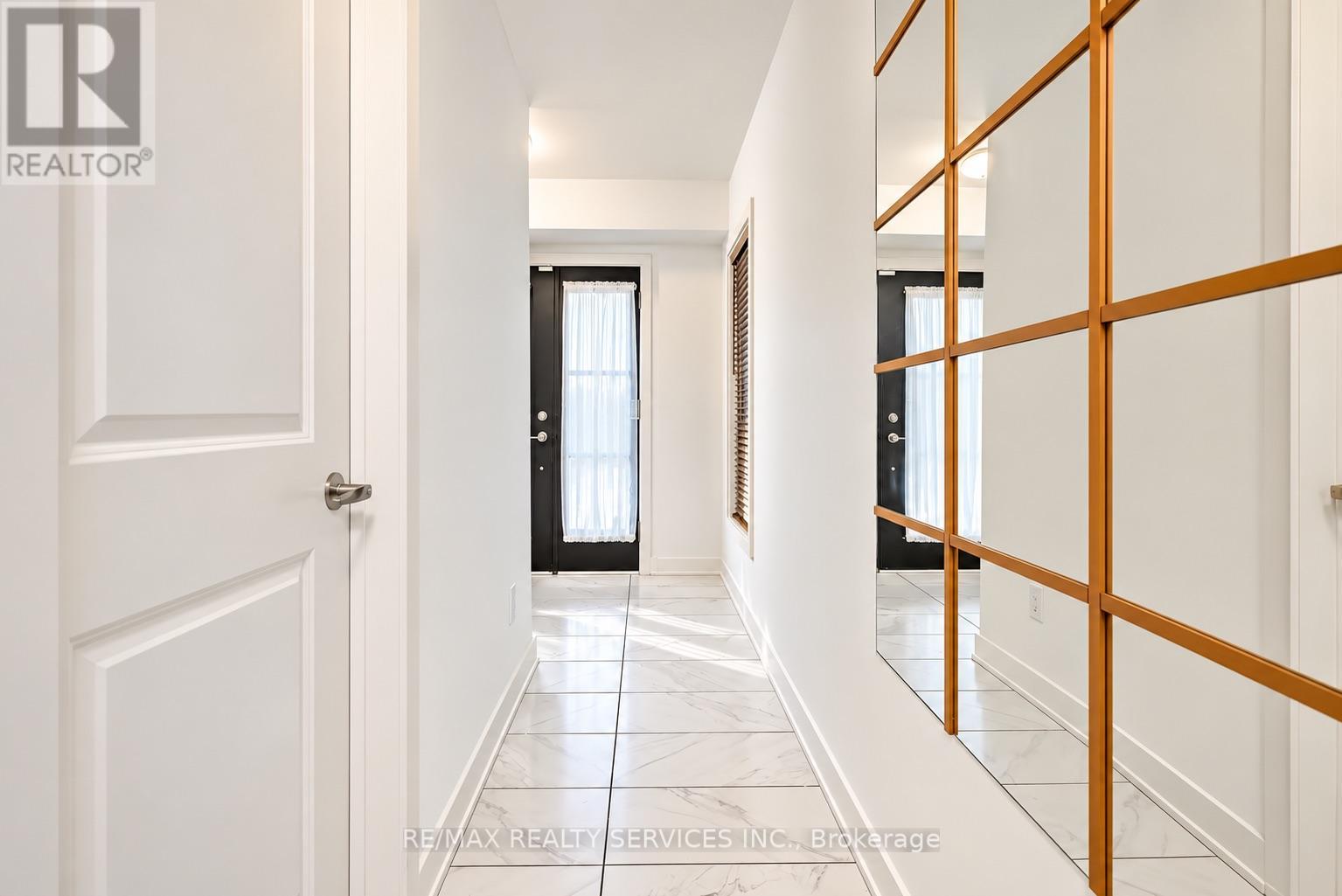 58 Pageant Avenue, Vaughan, Ontario  L4H 4R3 - Photo 3 - N13873322