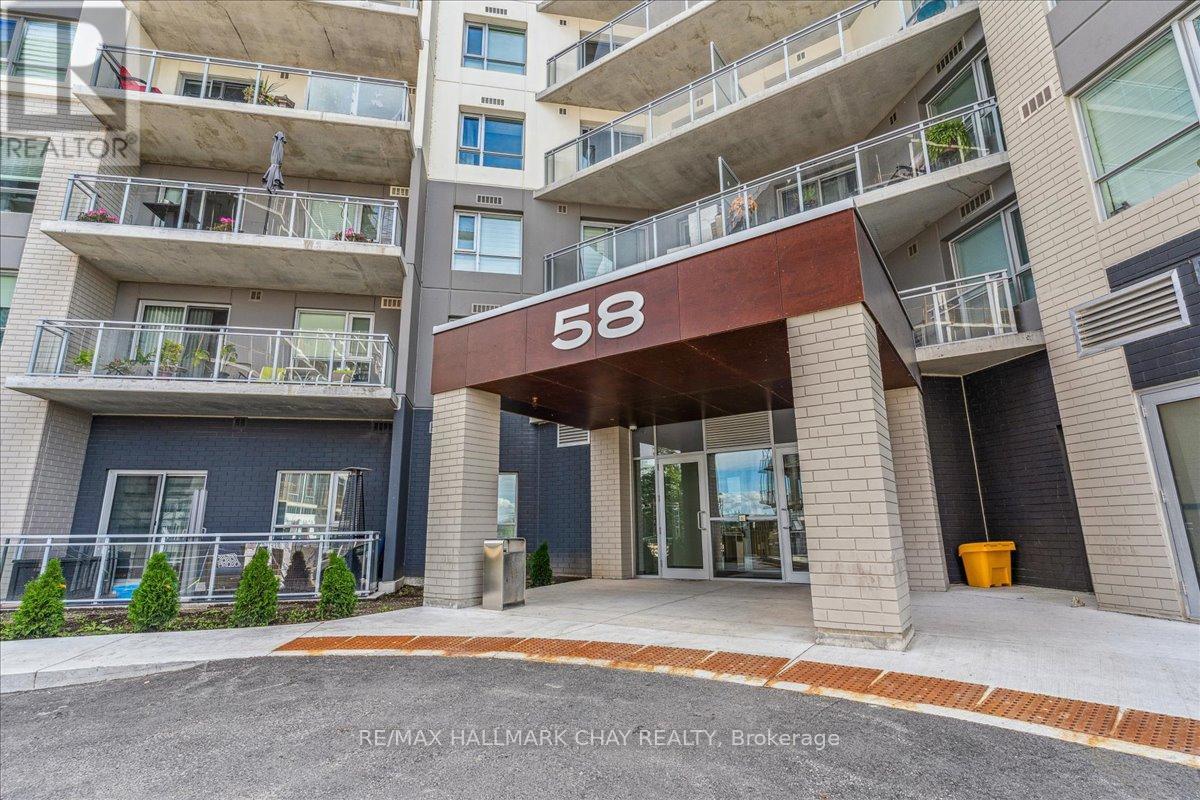 1110 - 58 Lakeside Terrace, Barrie (Little Lake), Ontario  L4M 0H9 - Photo 2 - S13873228