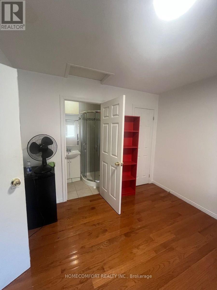 306 Cook Road, Toronto, Ontario  M3J 0C2 - Photo 5 - W13873262