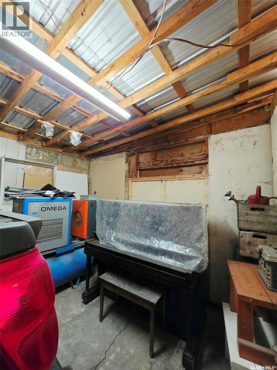 630 Maple Drive, Esterhazy, Saskatchewan  S0A 0X0 - Photo 27 - SK050471