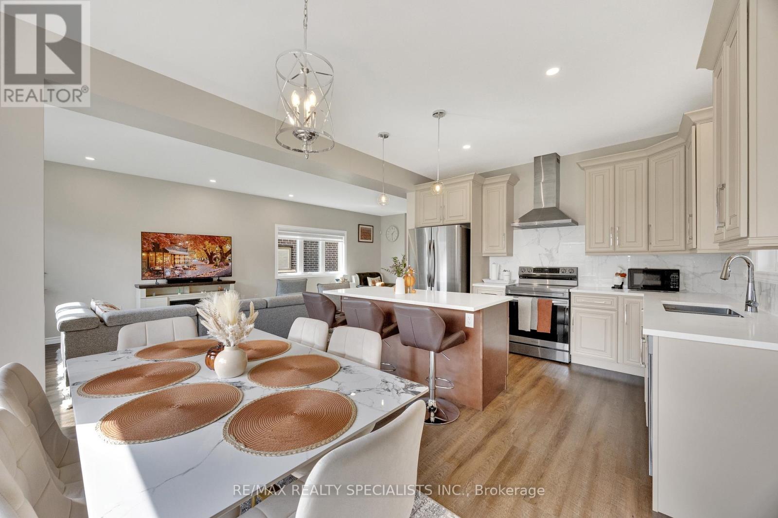 3600 Earlston Crossing E, London South, Ontario  N6L 0G6 - Photo 16 - X13873210