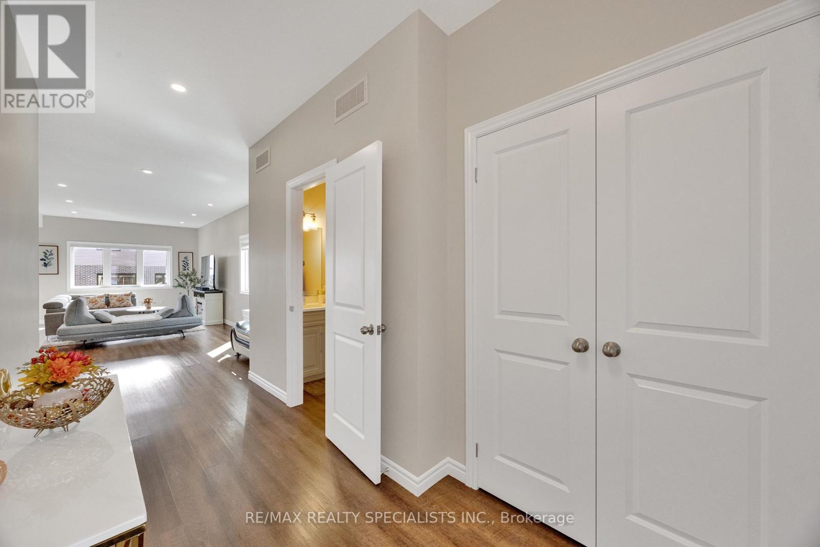 3600 Earlston Crossing E, London South, Ontario  N6L 0G6 - Photo 4 - X13873210