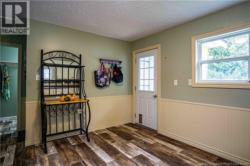 19 Victory Avenue, Fredericton, New Brunswick  E3A 3V6 - Photo 14 - NB148754