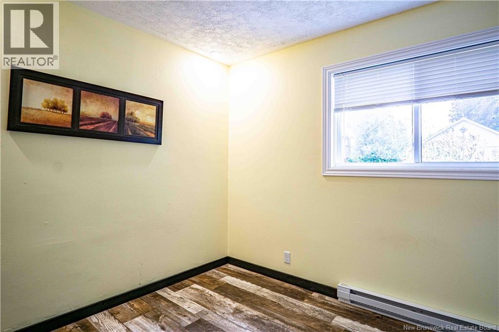 19 Victory Avenue, Fredericton, New Brunswick  E3A 3V6 - Photo 19 - NB148754