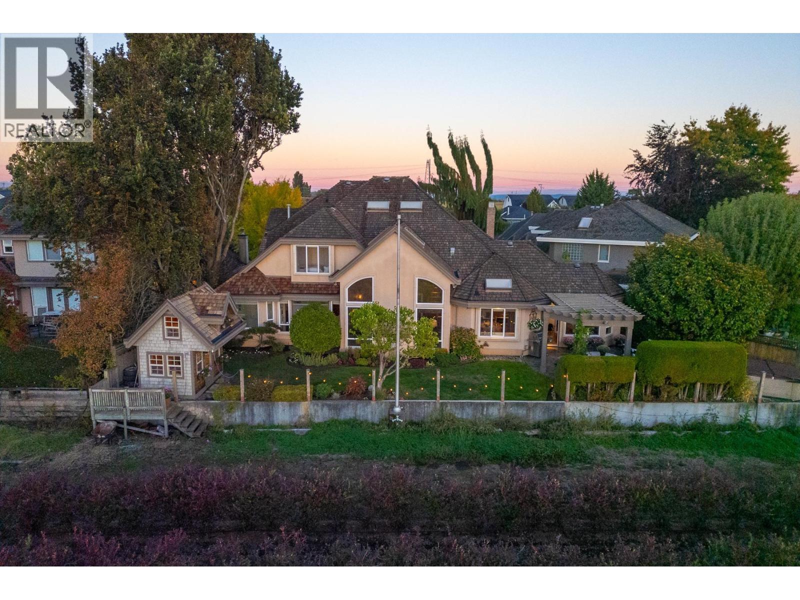 6328 SUNRISE LANE