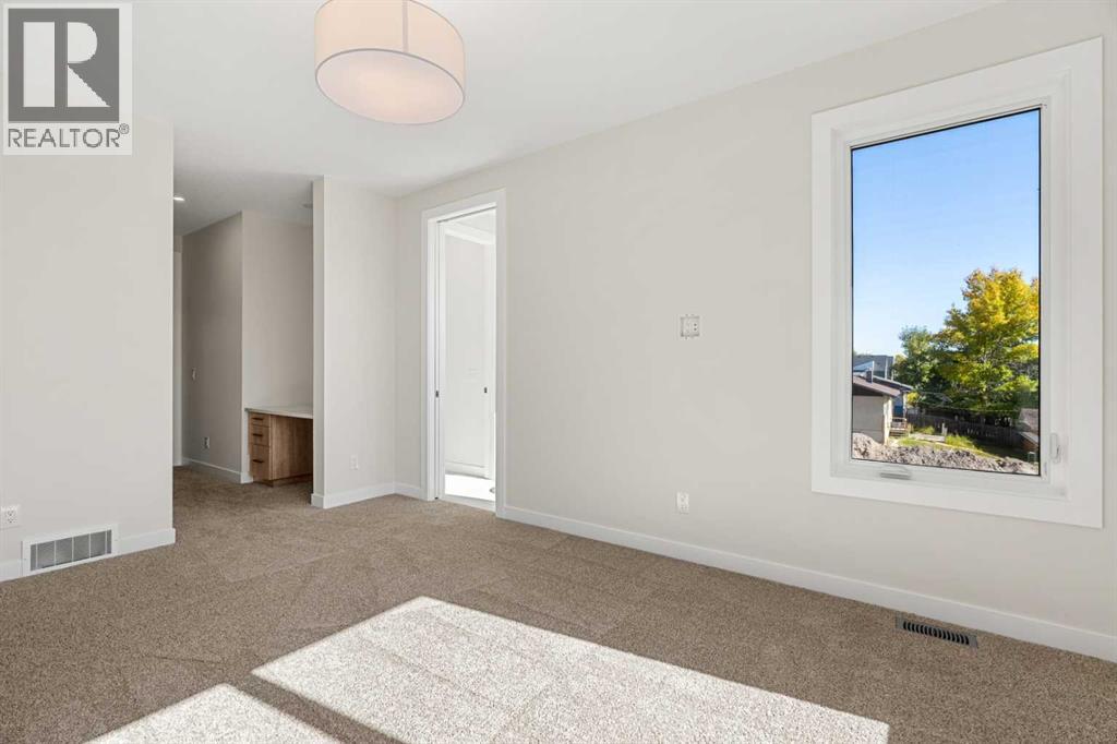 725 53 Avenue SW, Calgary, Alberta  T2V 0C4 - Photo 24 - A2348990
