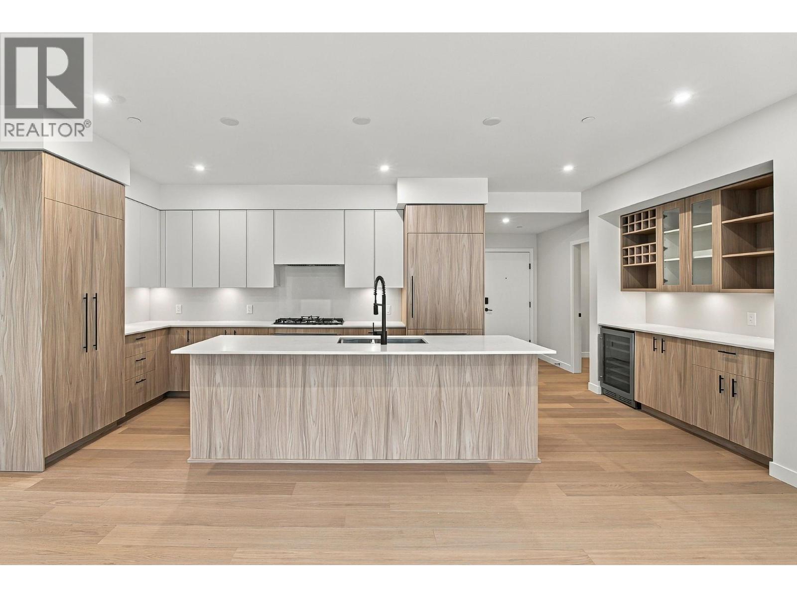 9652 Benchland Drive Unit# 404, Lake Country, British Columbia  V4V 0A4 - Photo 10 - 10402574
