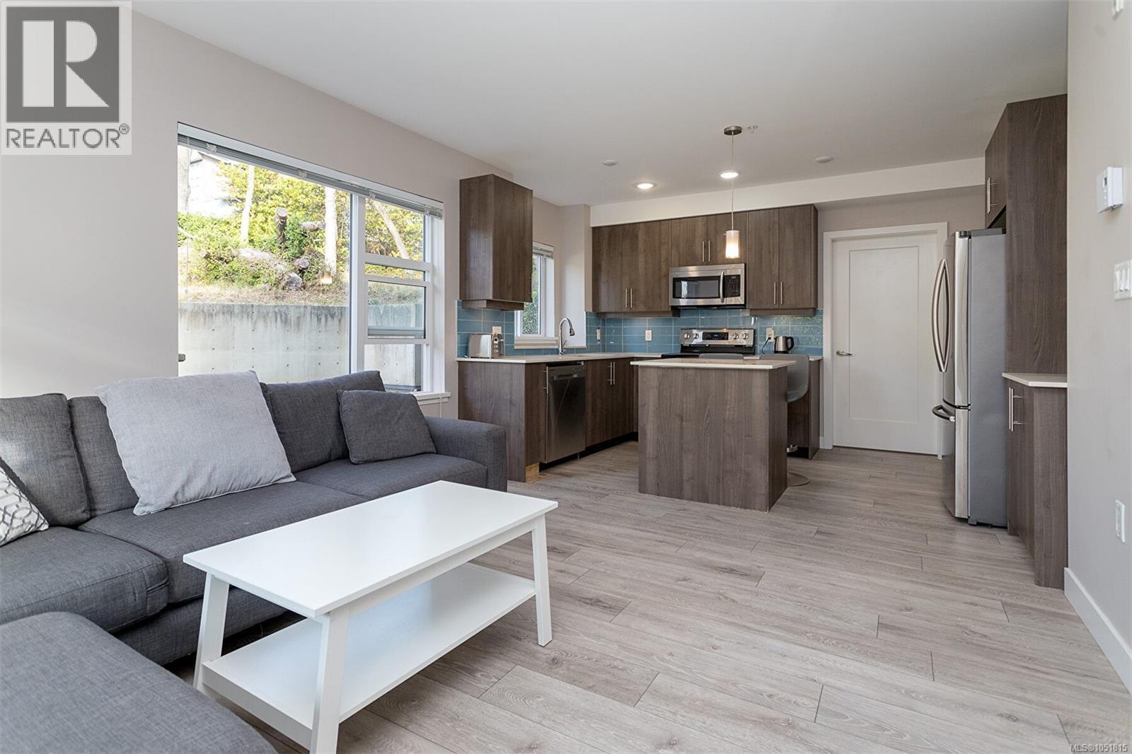 104 1016 Inverness Rd