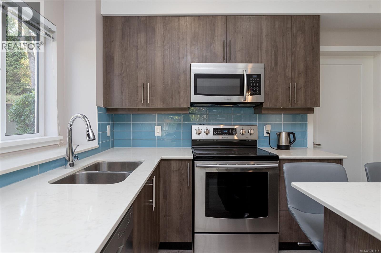 104 1016 Inverness Rd