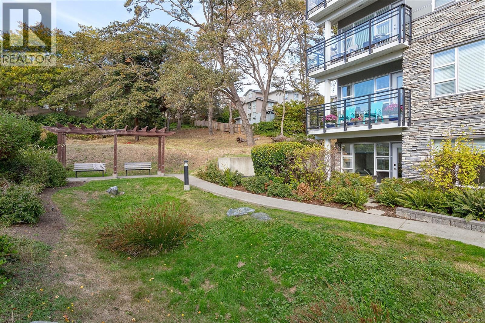 104 1016 Inverness Rd