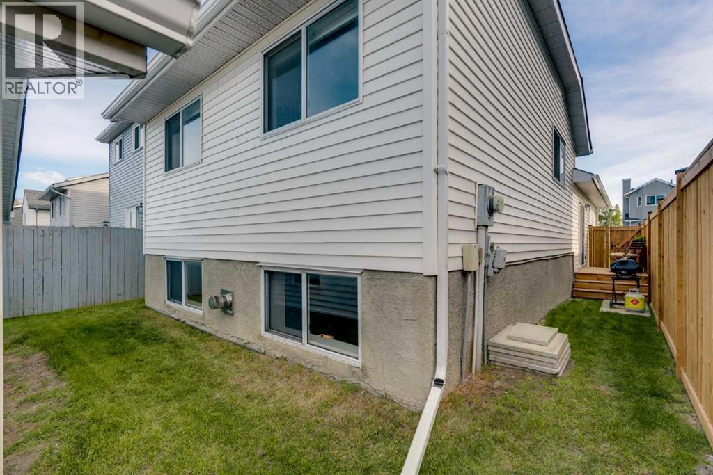 15 Rivercrest Way SE
