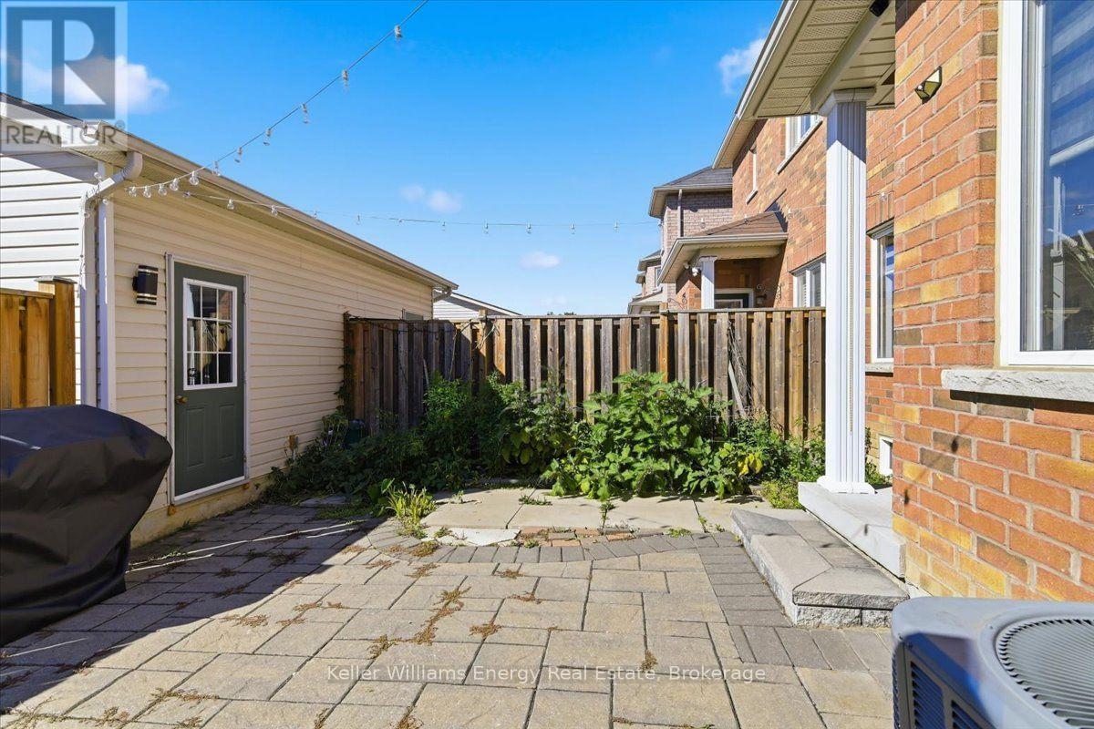 2464 Earl Grey Avenue, Pickering, Ontario  L1X 0B9 - Photo 26 - E13873446