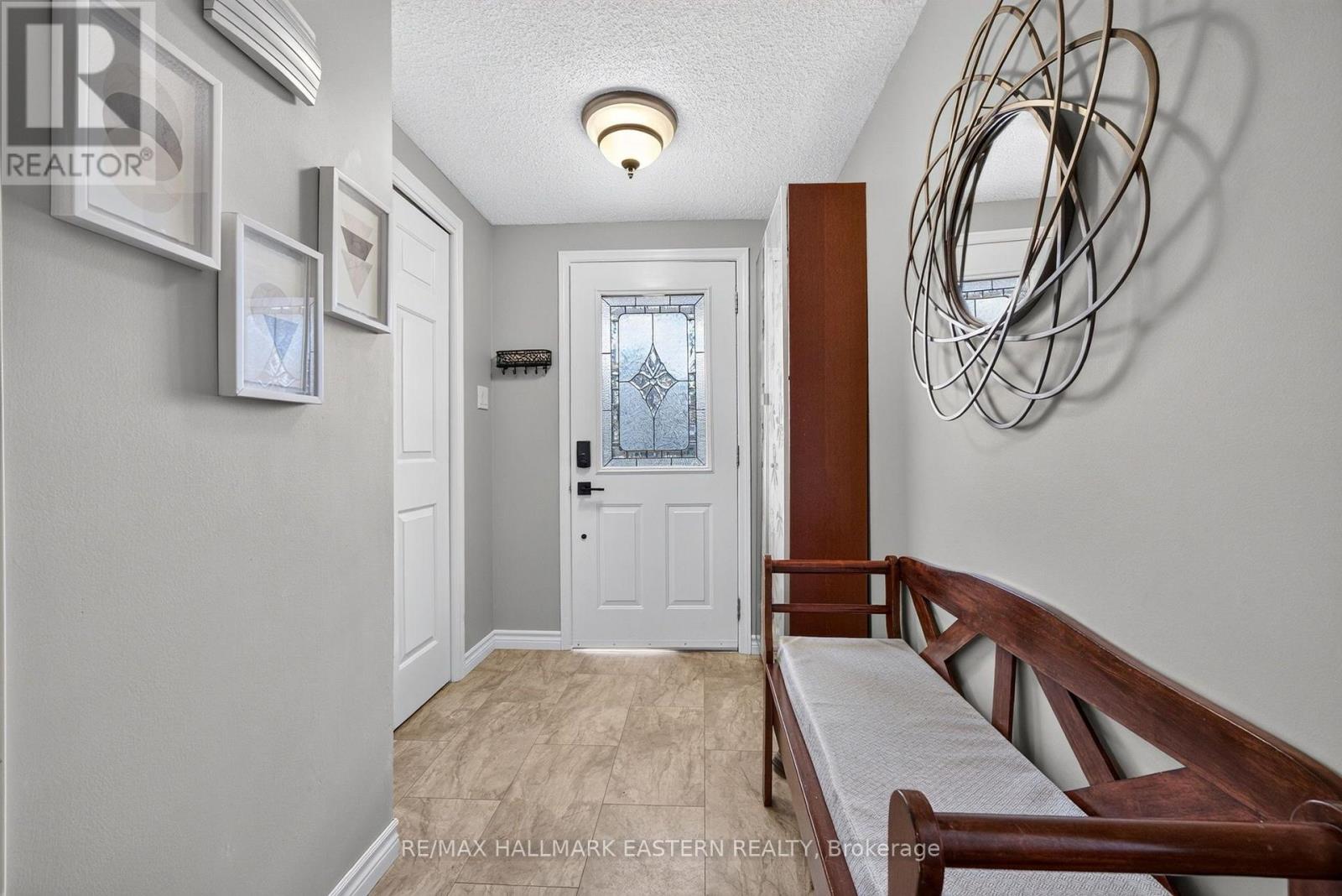 2296 Kawartha Heights Boulevard, Peterborough, Ontario  K9K 1P4 - Photo 7 - X13873406