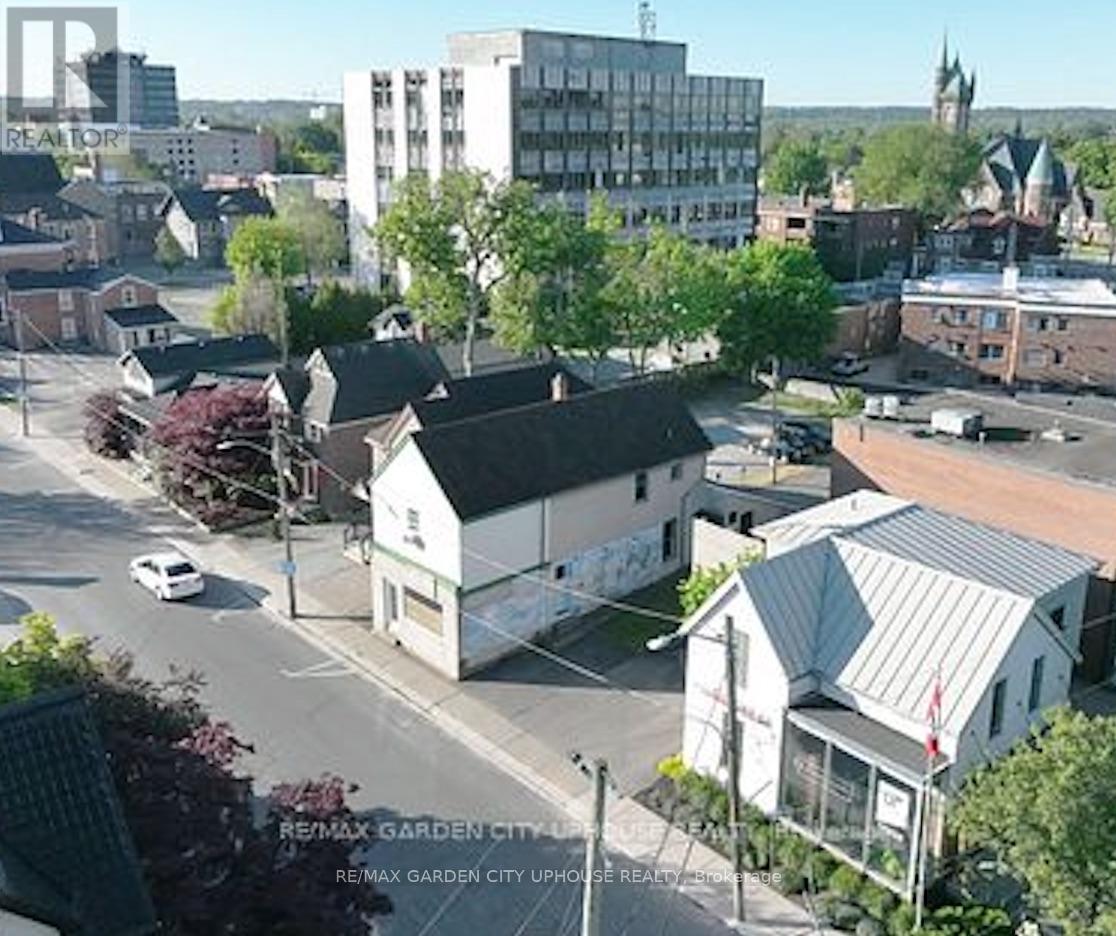 71 QUEEN STREET, St. Catharines, Ontario